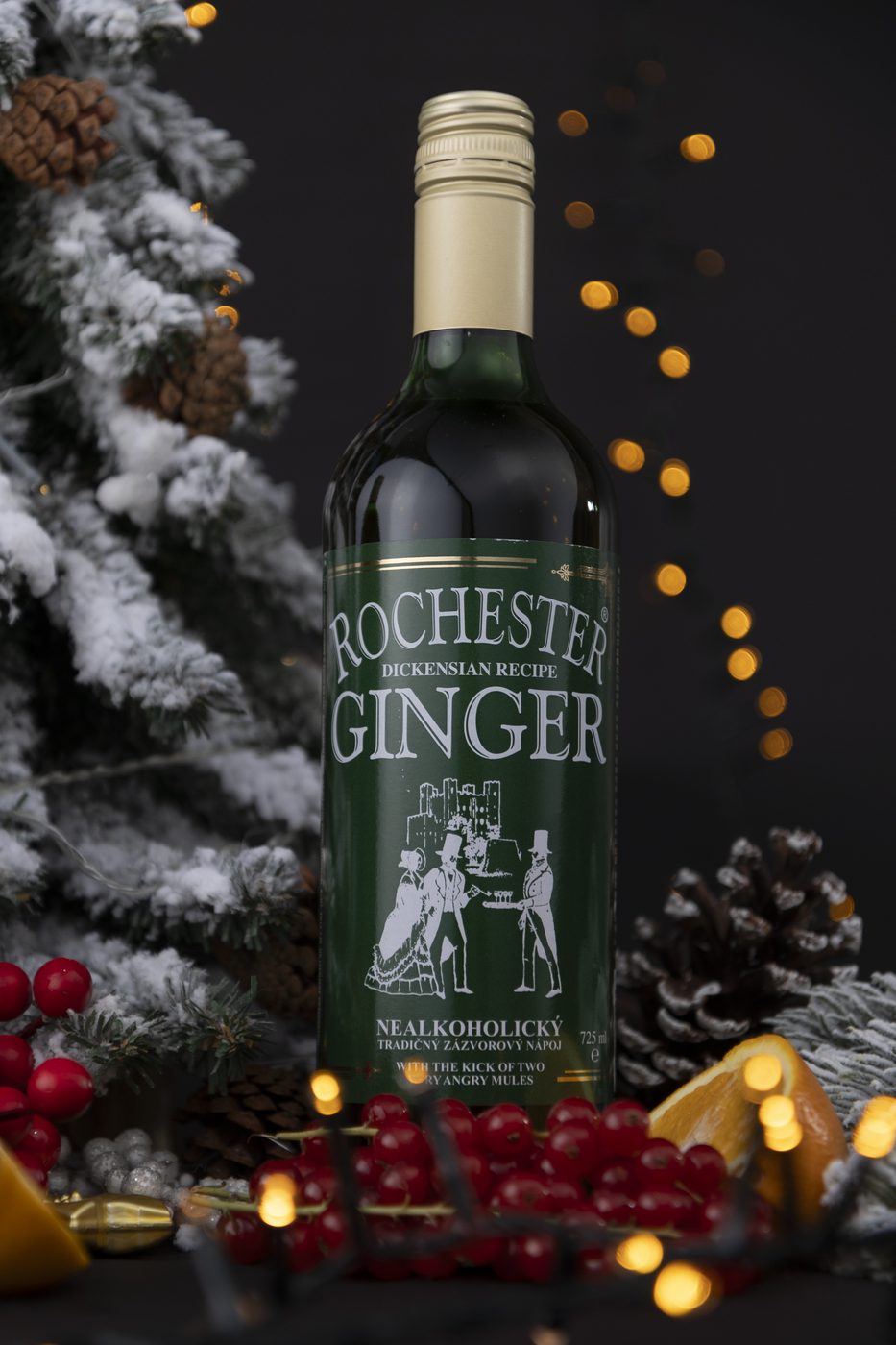 Fľaša Rochester Ginger so zasneženým stromčekom